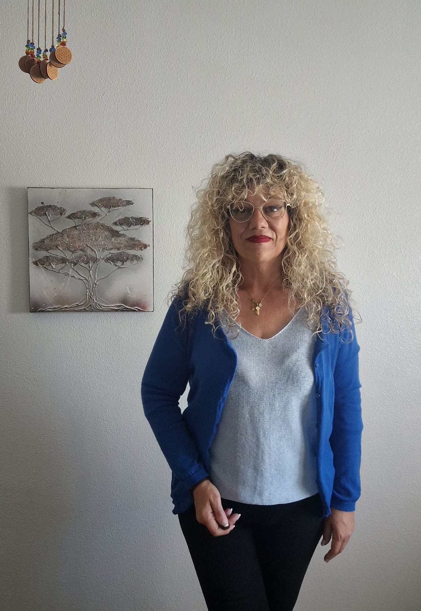 Manuela Villamor — acompañamiento emocional y escritura terapéutica para mujeres